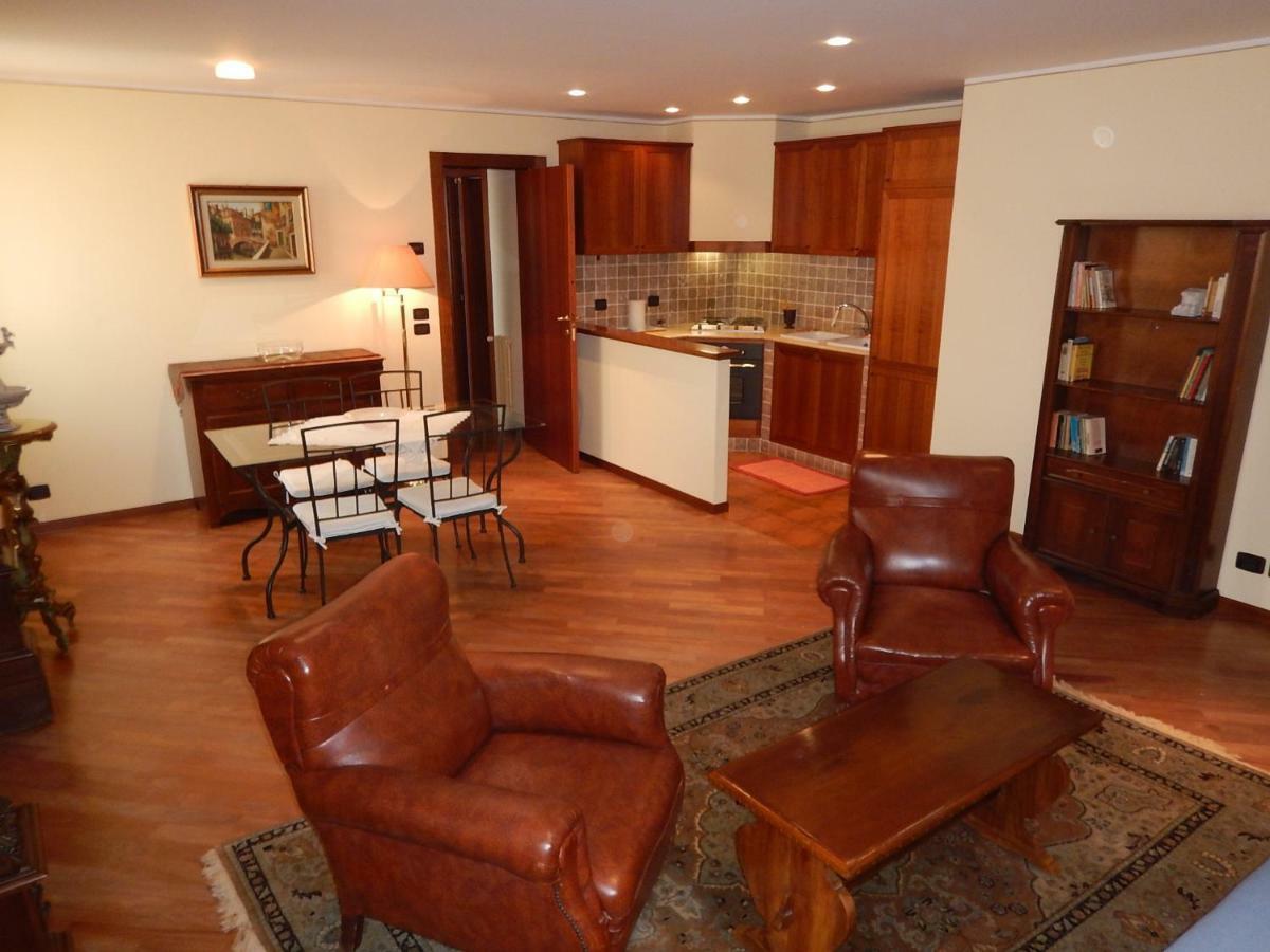 Romantic Escapade In Venice Apartment Bagian luar foto