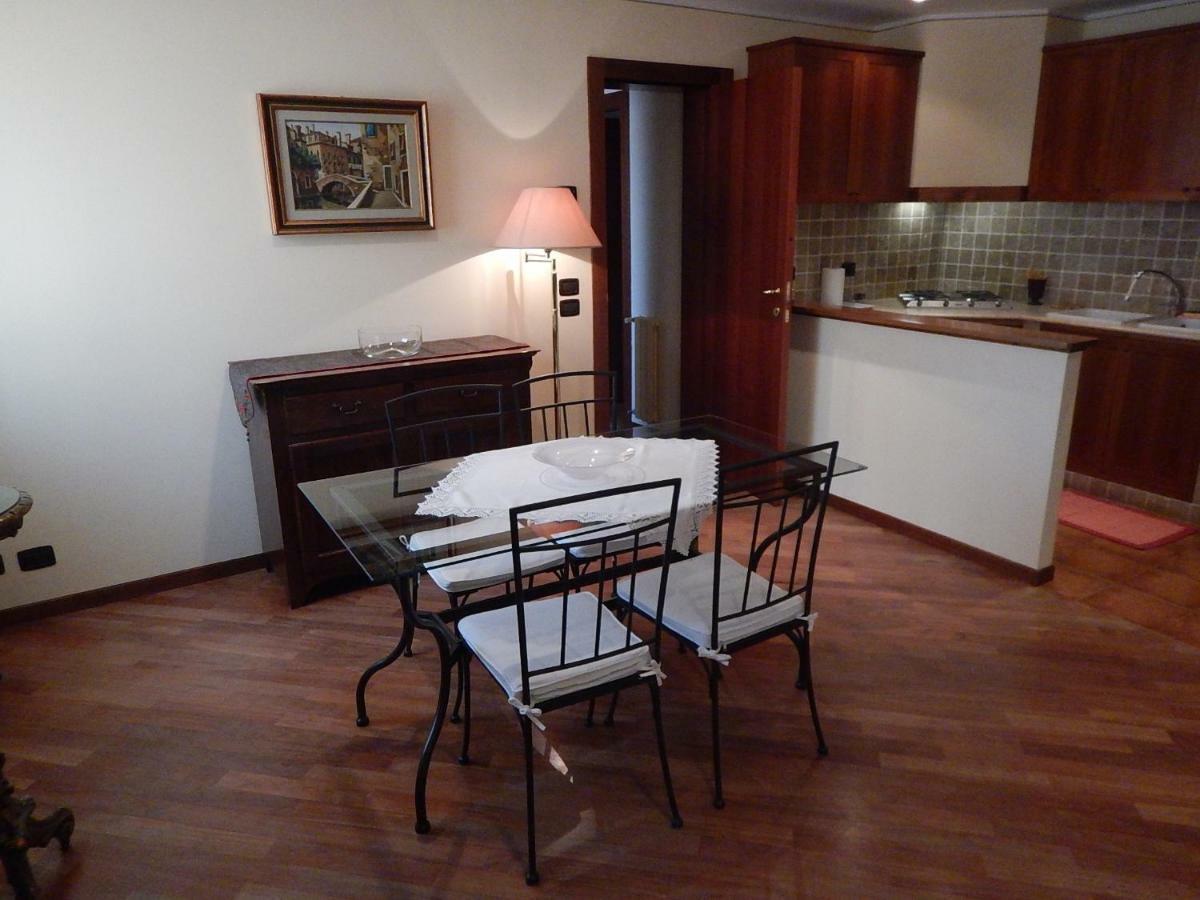 Romantic Escapade In Venice Apartment Bagian luar foto